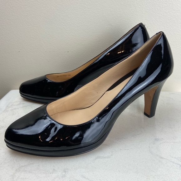 Cole Haan Classic Black Patent Leather Heels Size 10B - Picture 5 of 12